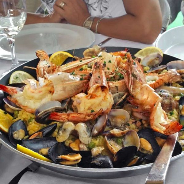 Pesce di mare - Paella ai frutti di mare - Trattoria Onda Blu
