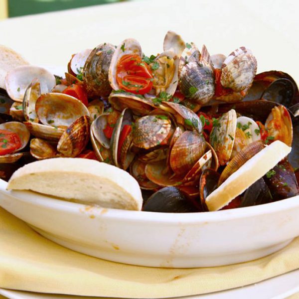 Zuppetta cozze e vongole - Trattoria Onda Blu